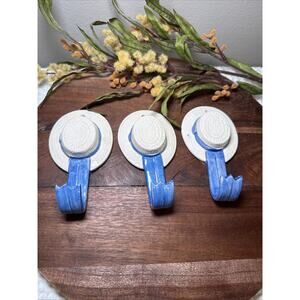 VTG 1983 Omnibus Taiwan Ceramic Hat Wall Hooks Set of 3 Blue White Cottagecore